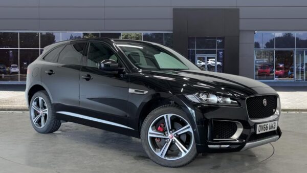 2018 Jaguar F-Pace 2.0 P300 R-Sport Auto AWD Euro 6 (s/s) 5dr - Image 5