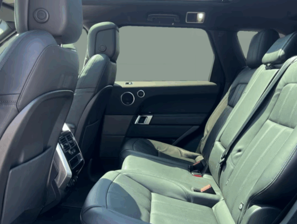 2020 Land Rover Range Rover Sport 5.0 P575 V8 SVR Carbon Edition Auto 4WD Euro 6 (s/s) 5dr (Copy) - Image 3